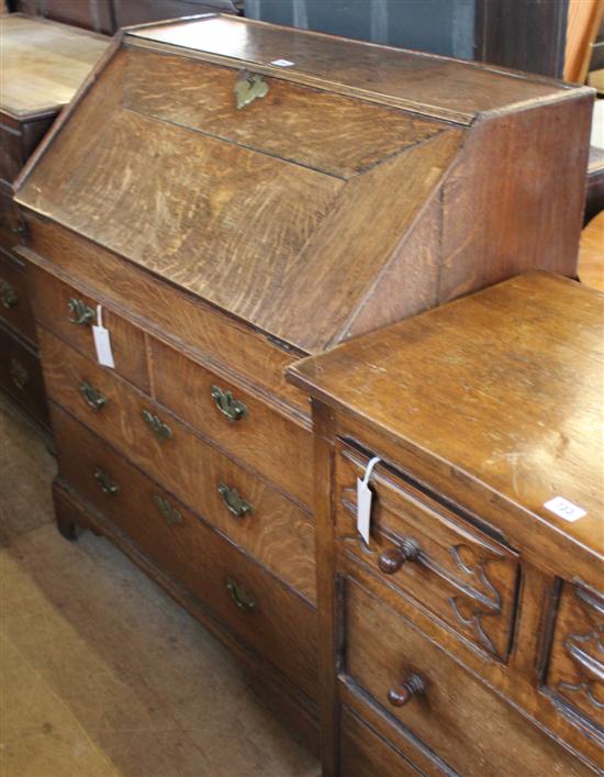 Early 18th century oak bureau